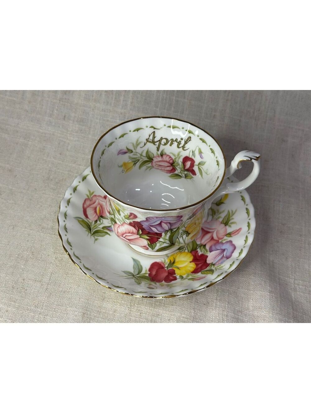Royal Albert Bone China April Sweet Pea Flower of the Month Teacup & Saucer